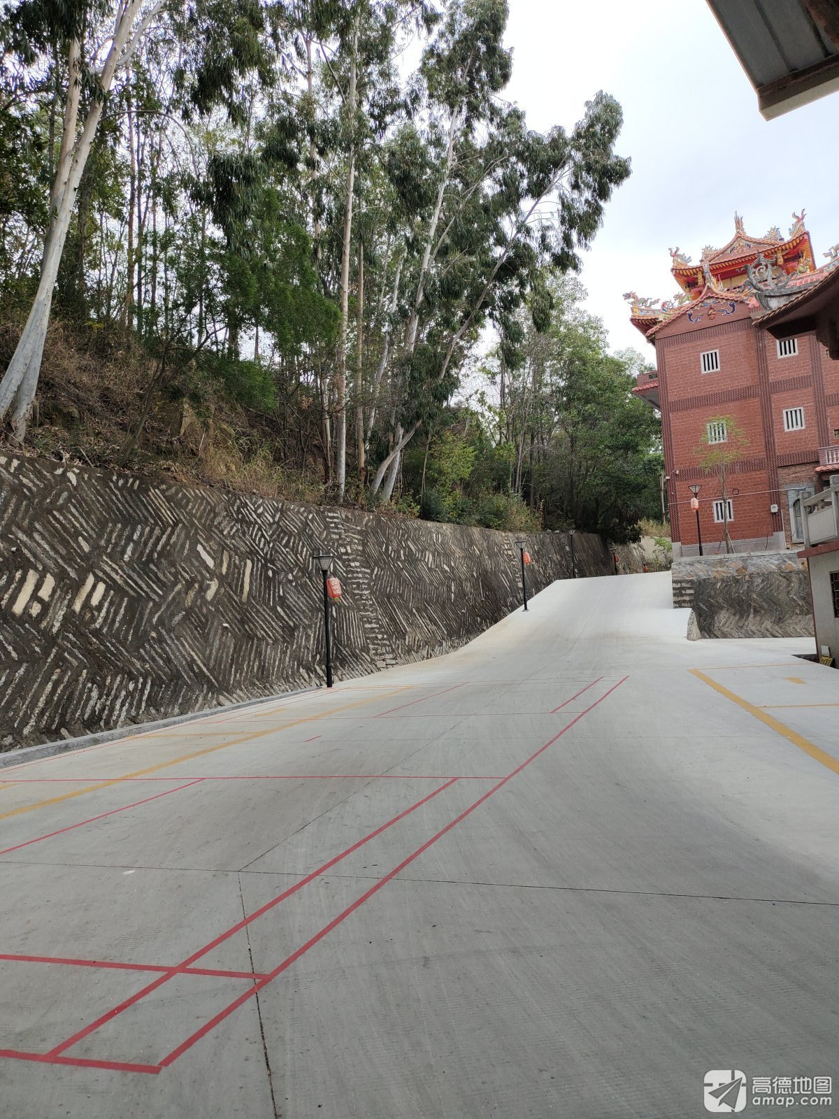 八仙山南清寺实景照片