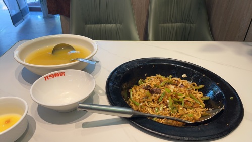 龙亨焖面(总店盛世华庭店)