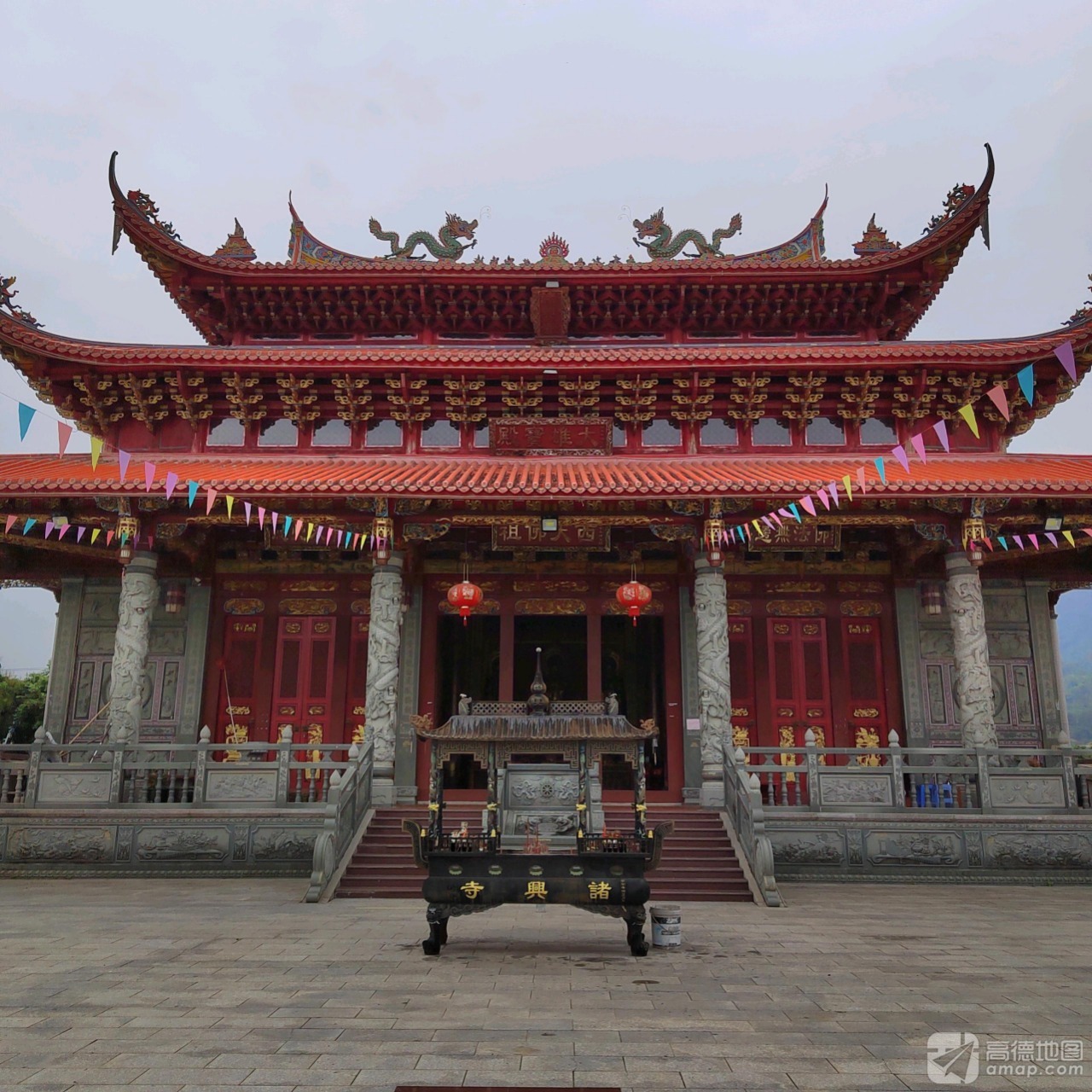 龙山诸兴寺实景照片