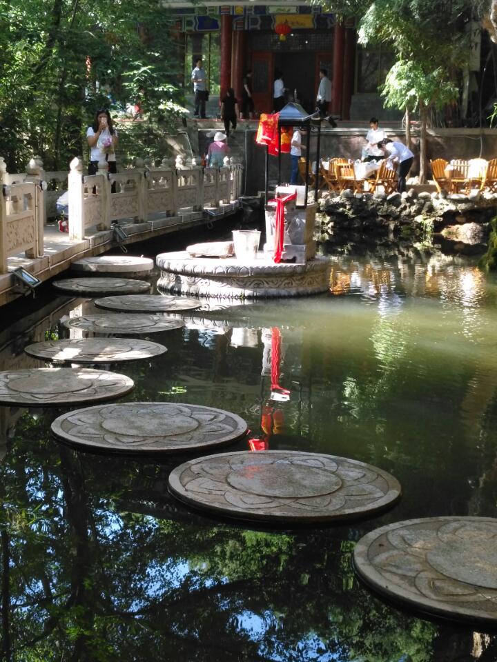 龙泉寺实景照片