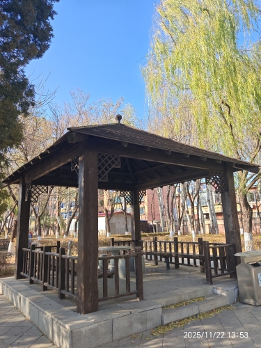 蓬间亭