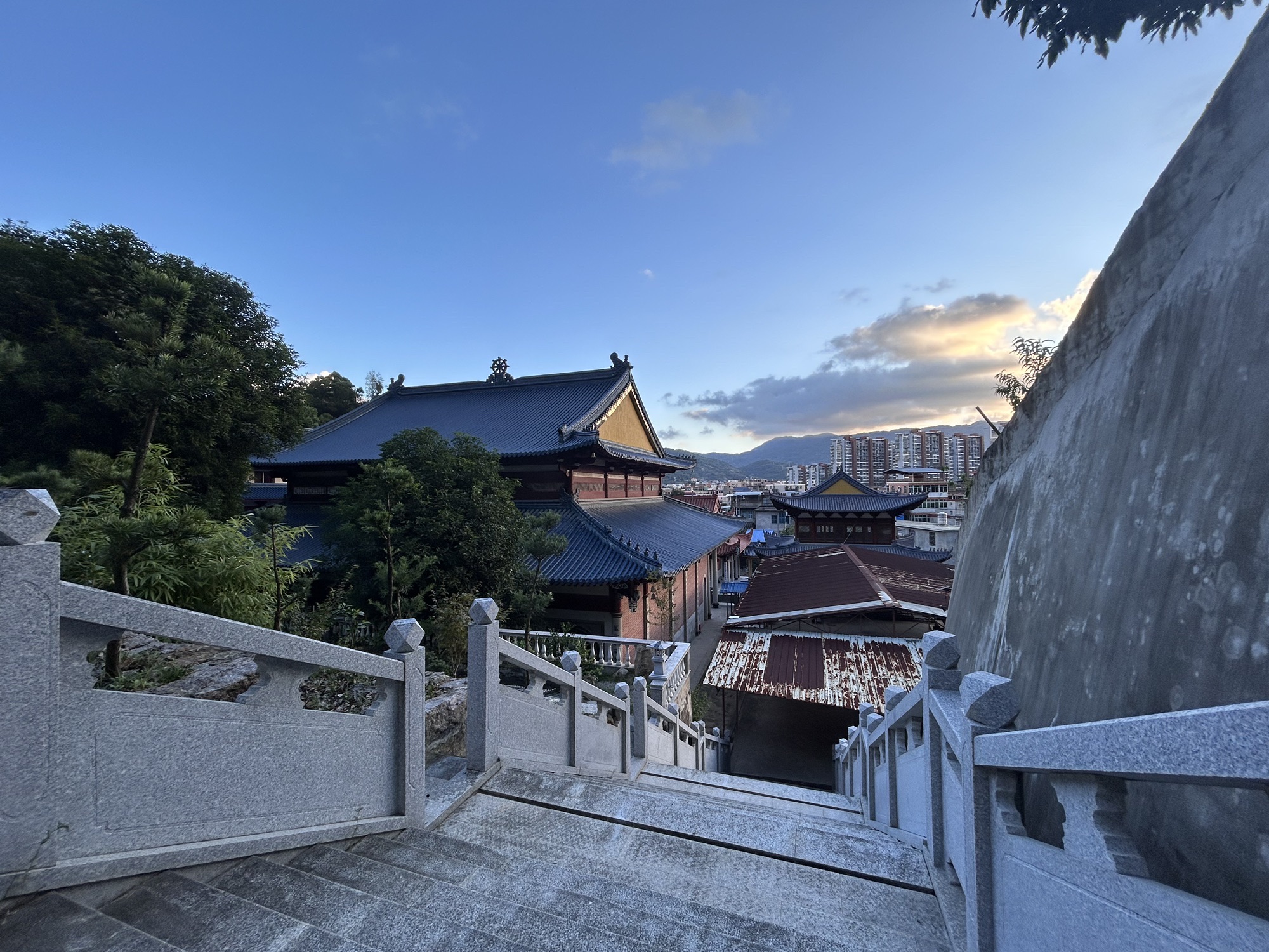 飞泉寺实景照片