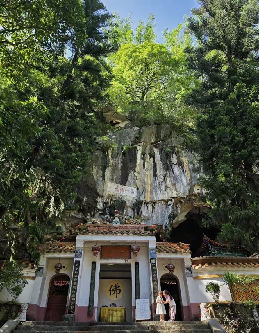 布衣寺实景照片