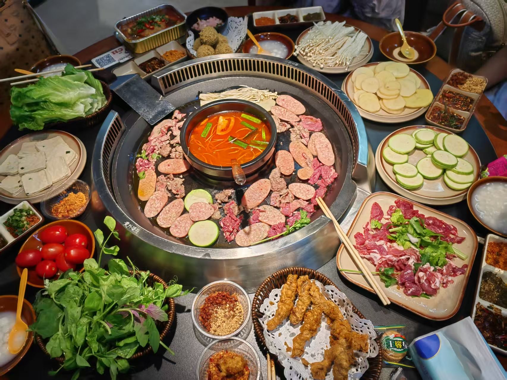 贵外婆烙锅大牌档