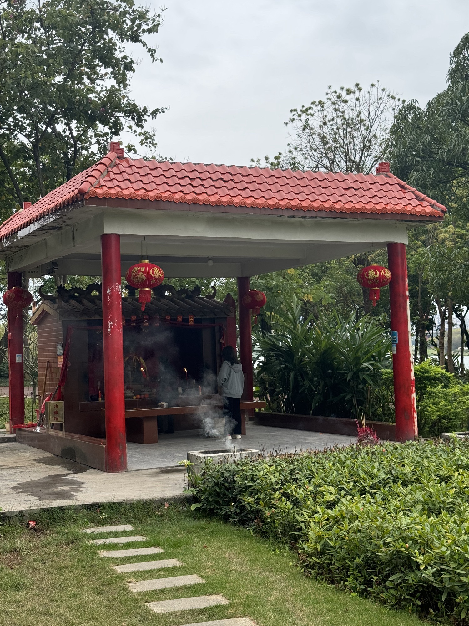 楞塘大花土地庙实景照片