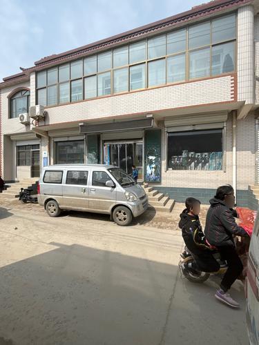 西内堡亚龙超市+顺丰合作店