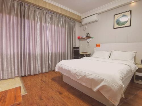 长沙米米hotel(岳麓山高校区店)