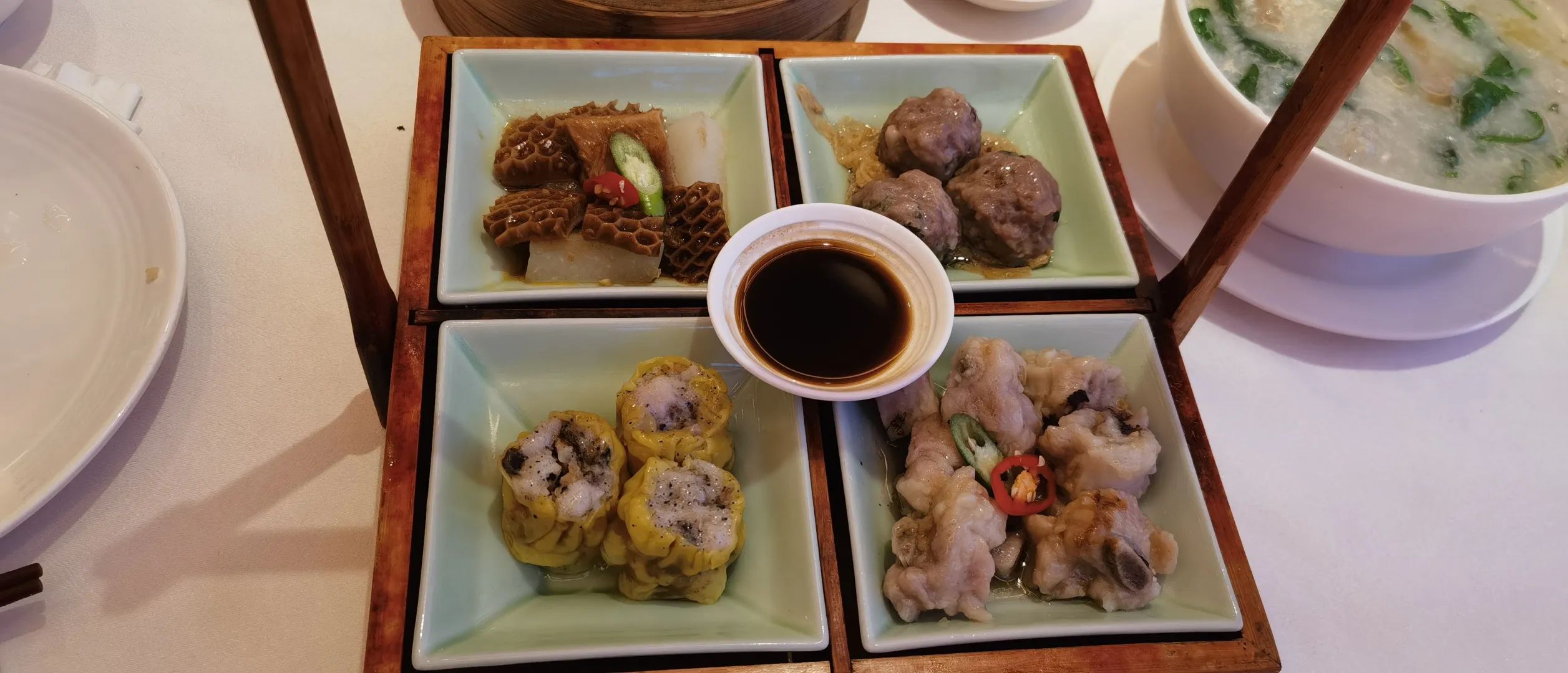 御品金鸿楼