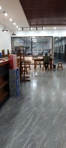 范家地摊烧烤带皮羊肉