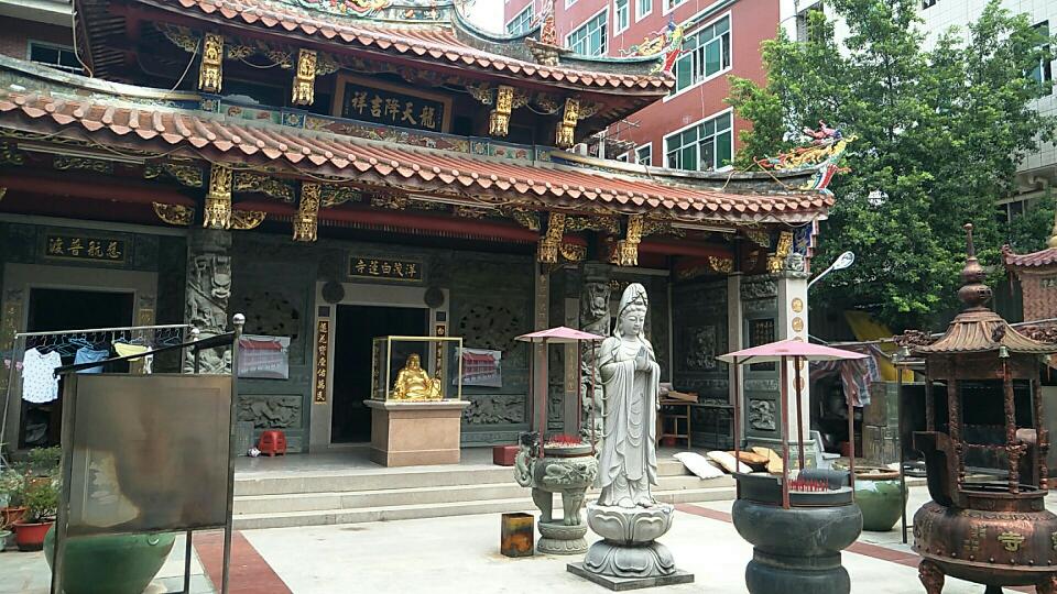 洋茂白莲寺实景照片