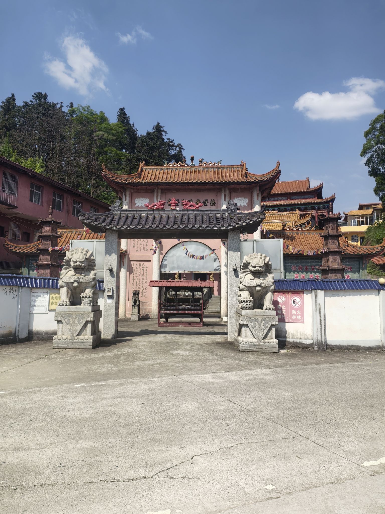 芦溪县芦溪莲花寺实景照片