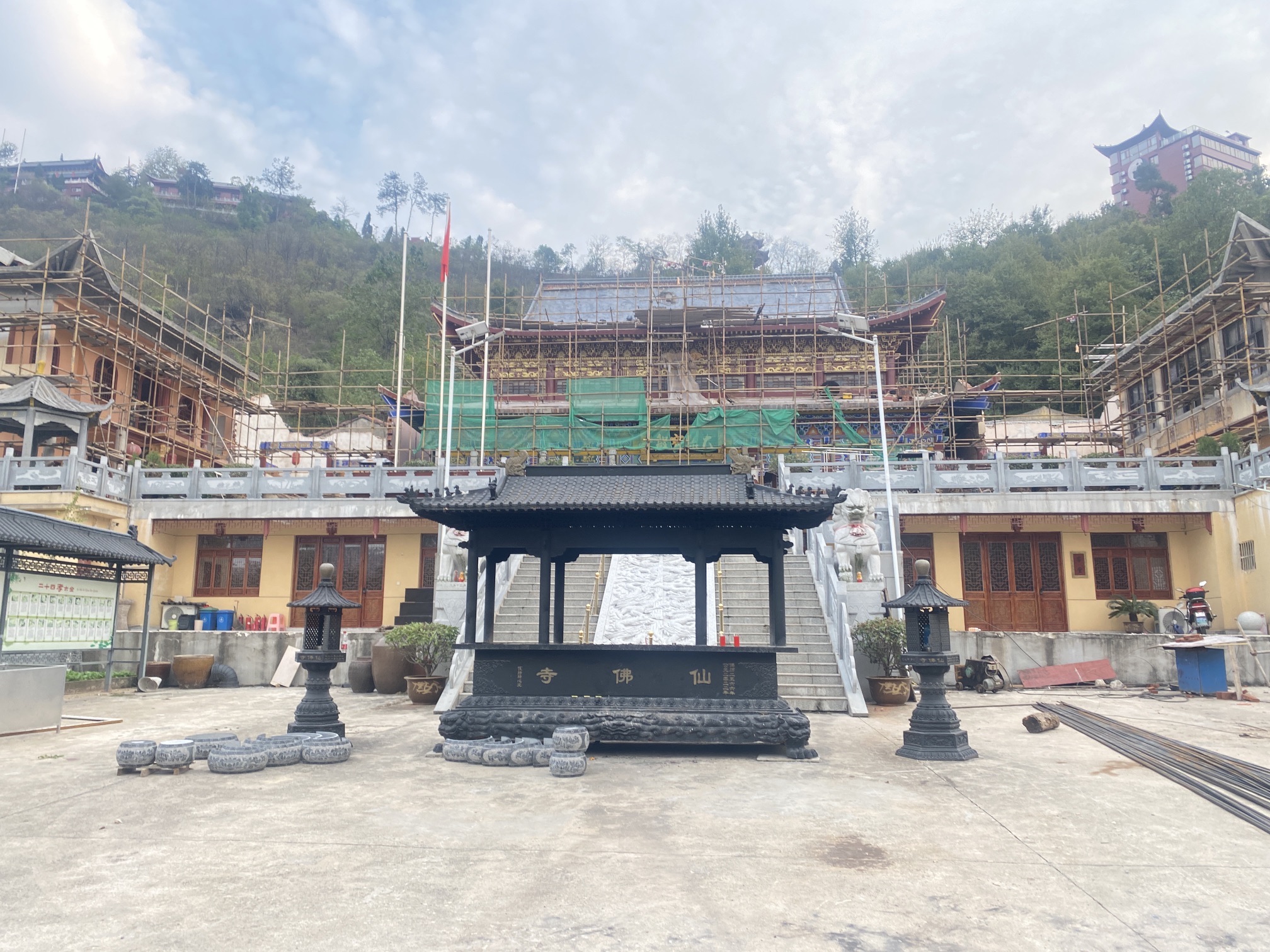 葛山仙佛寺实景照片