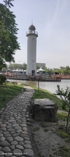 中心公园(贺兰路)
