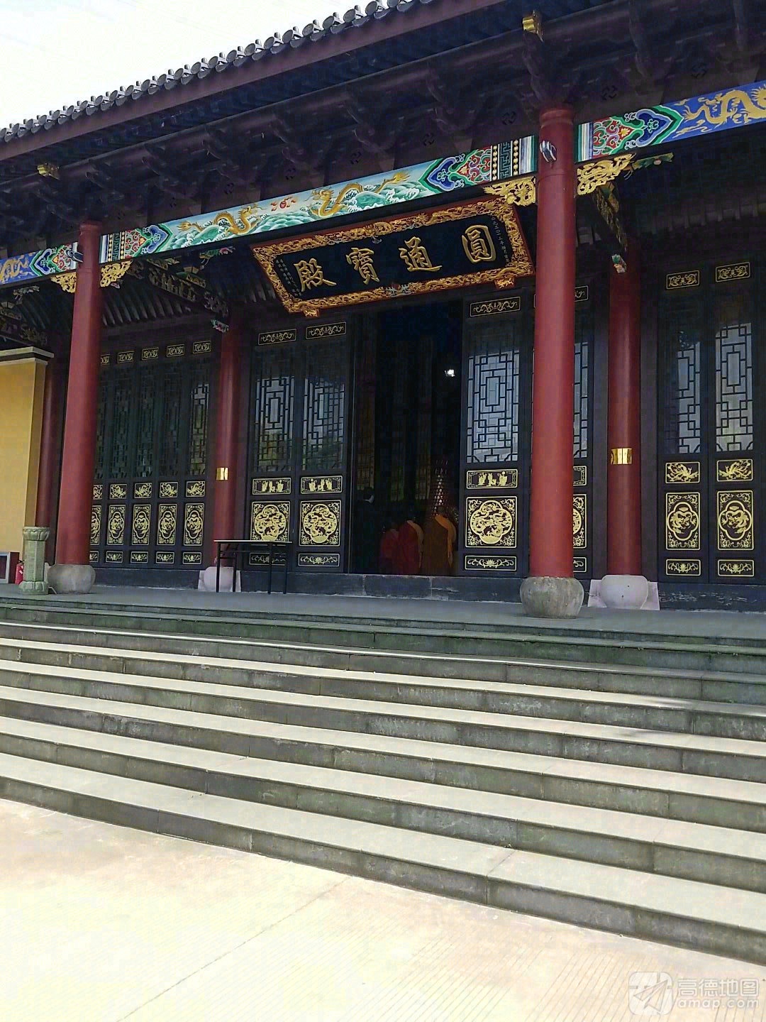 圆通宝殿实景照片