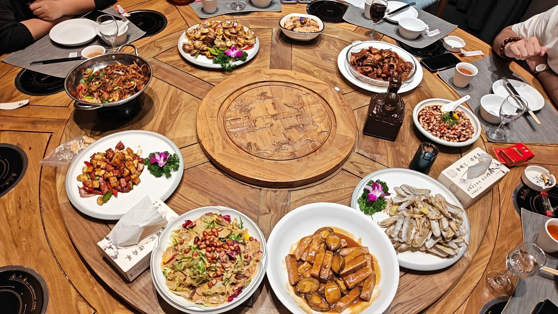 金明汇谭府菜