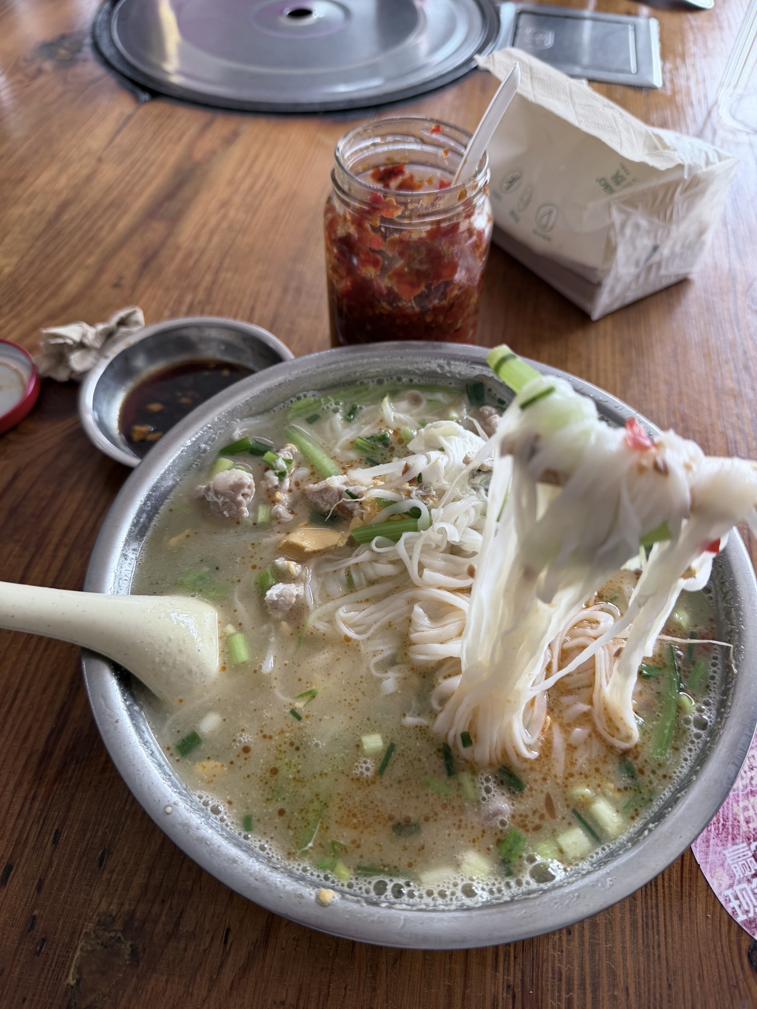 阿三姐量贩式牛肉早餐店