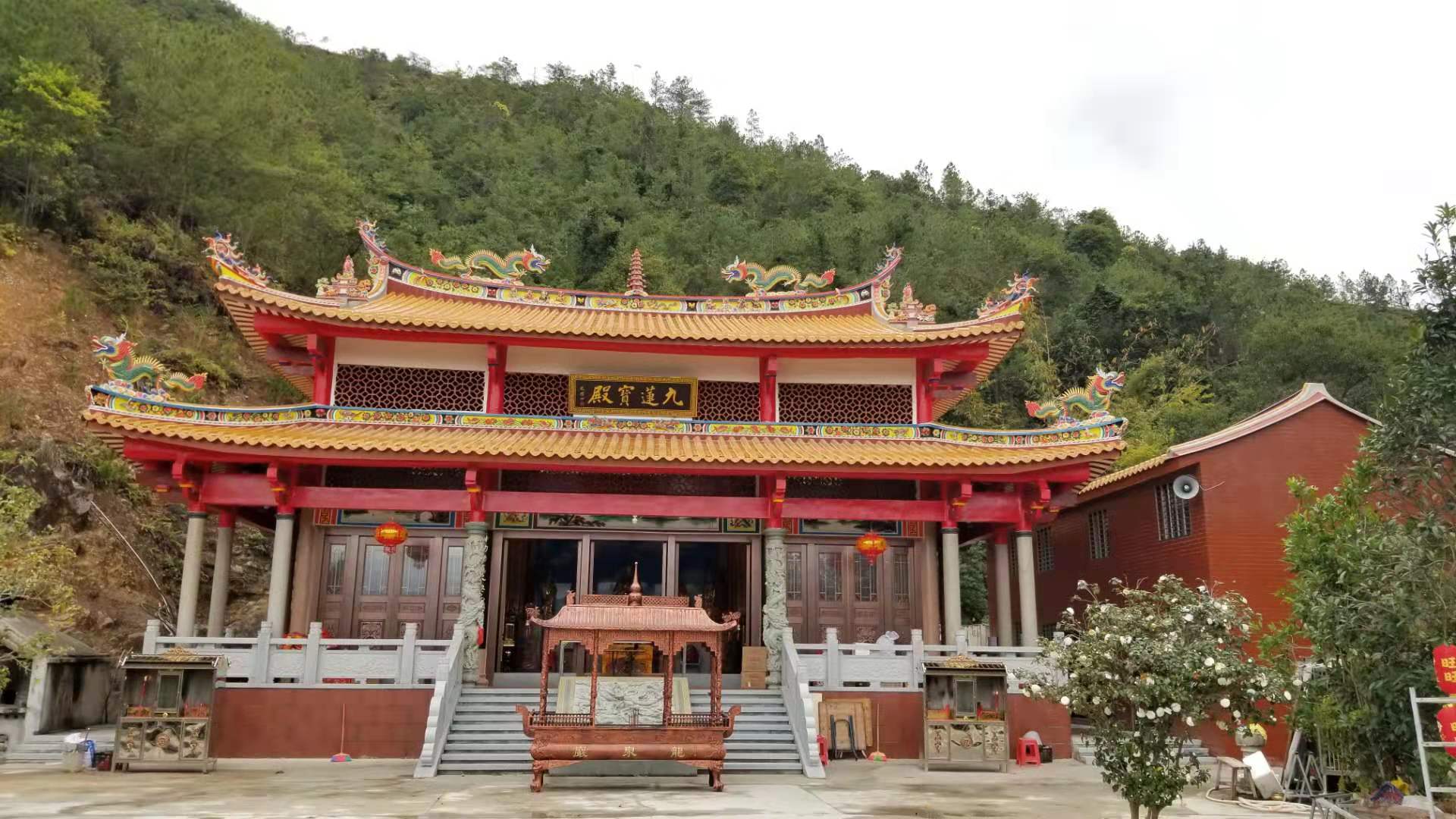 龙泉岩实景照片