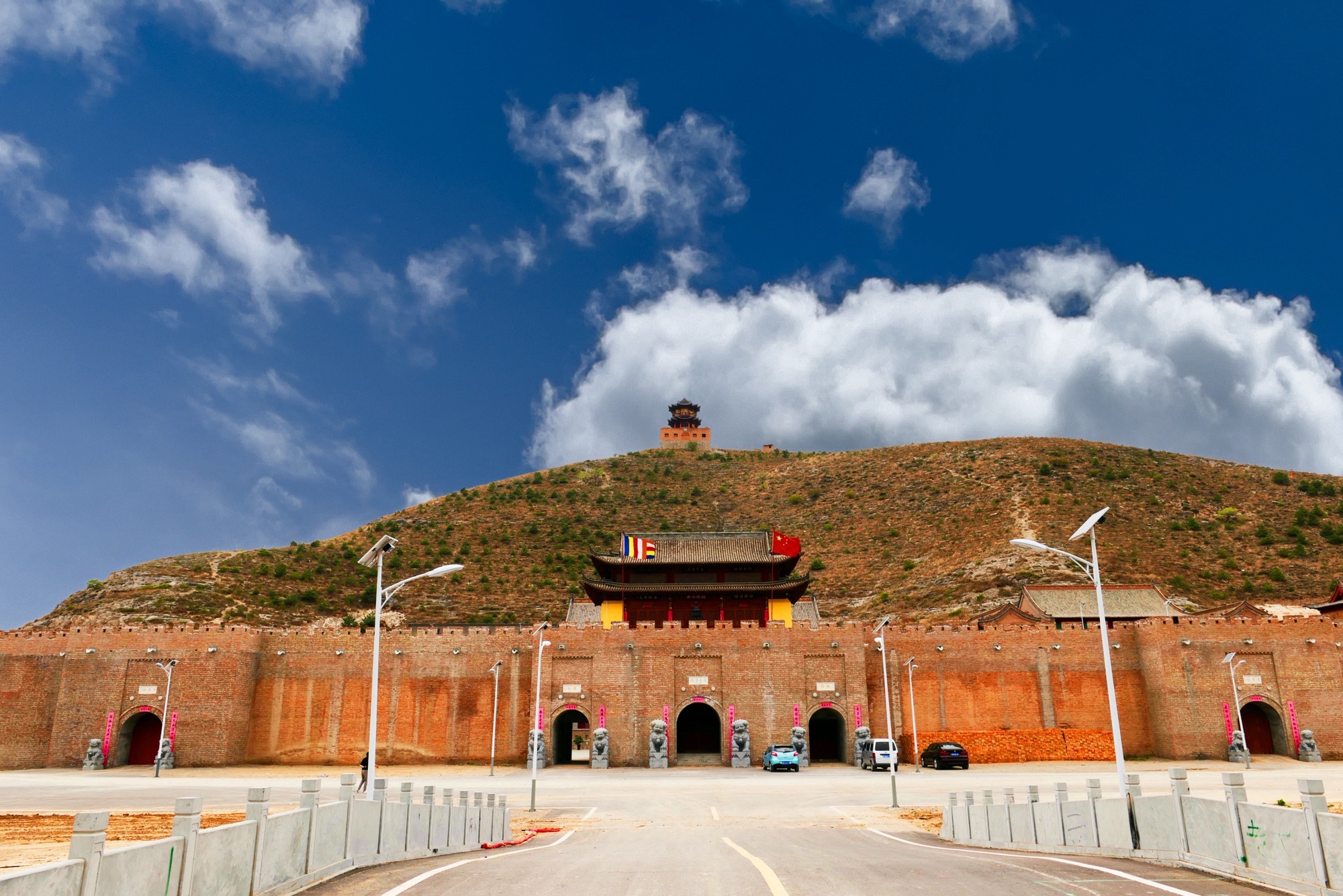 广灵县朝阳古寺实景照片
