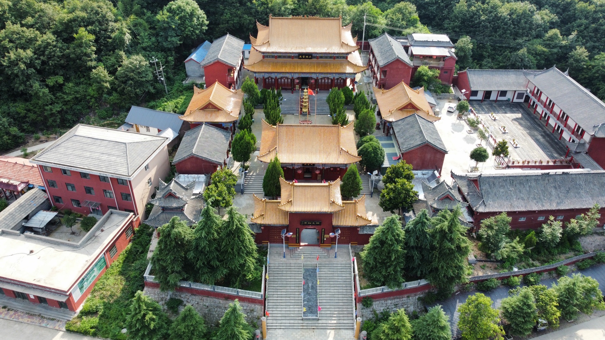 祥龙谷景区佛光禅寺实景照片
