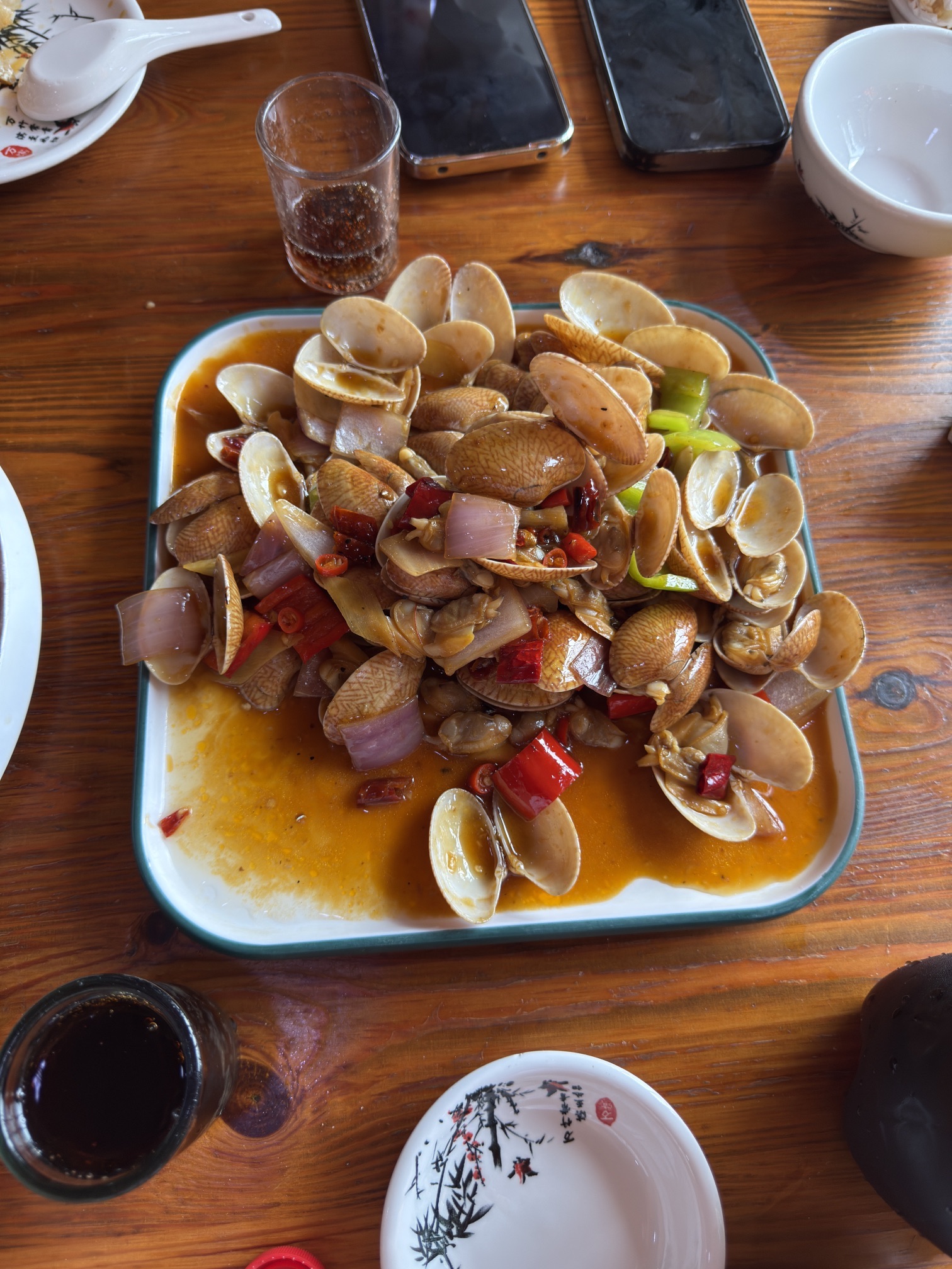 万宁人家海鲜·烤乳猪店
