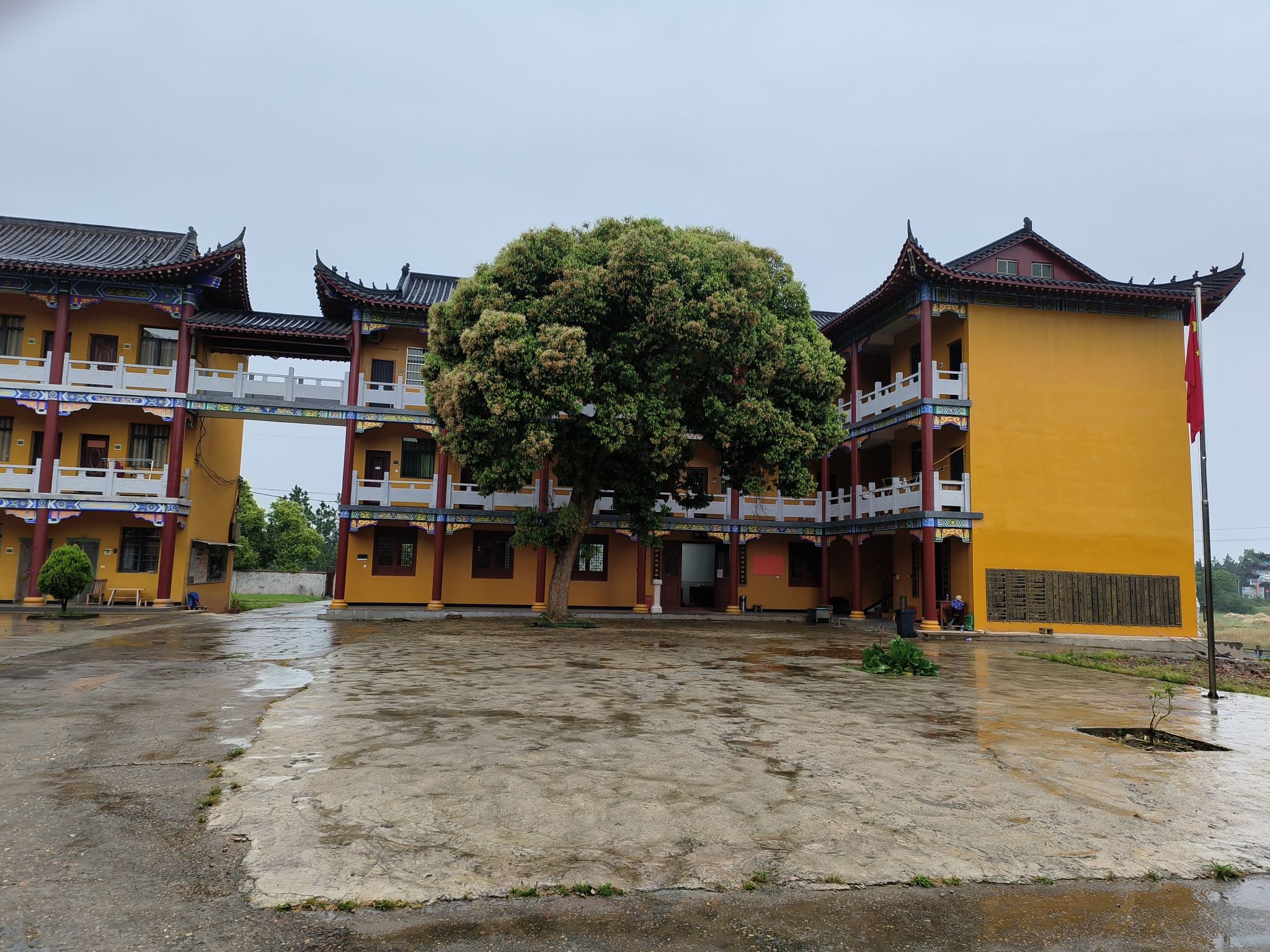 艮寅寺实景照片