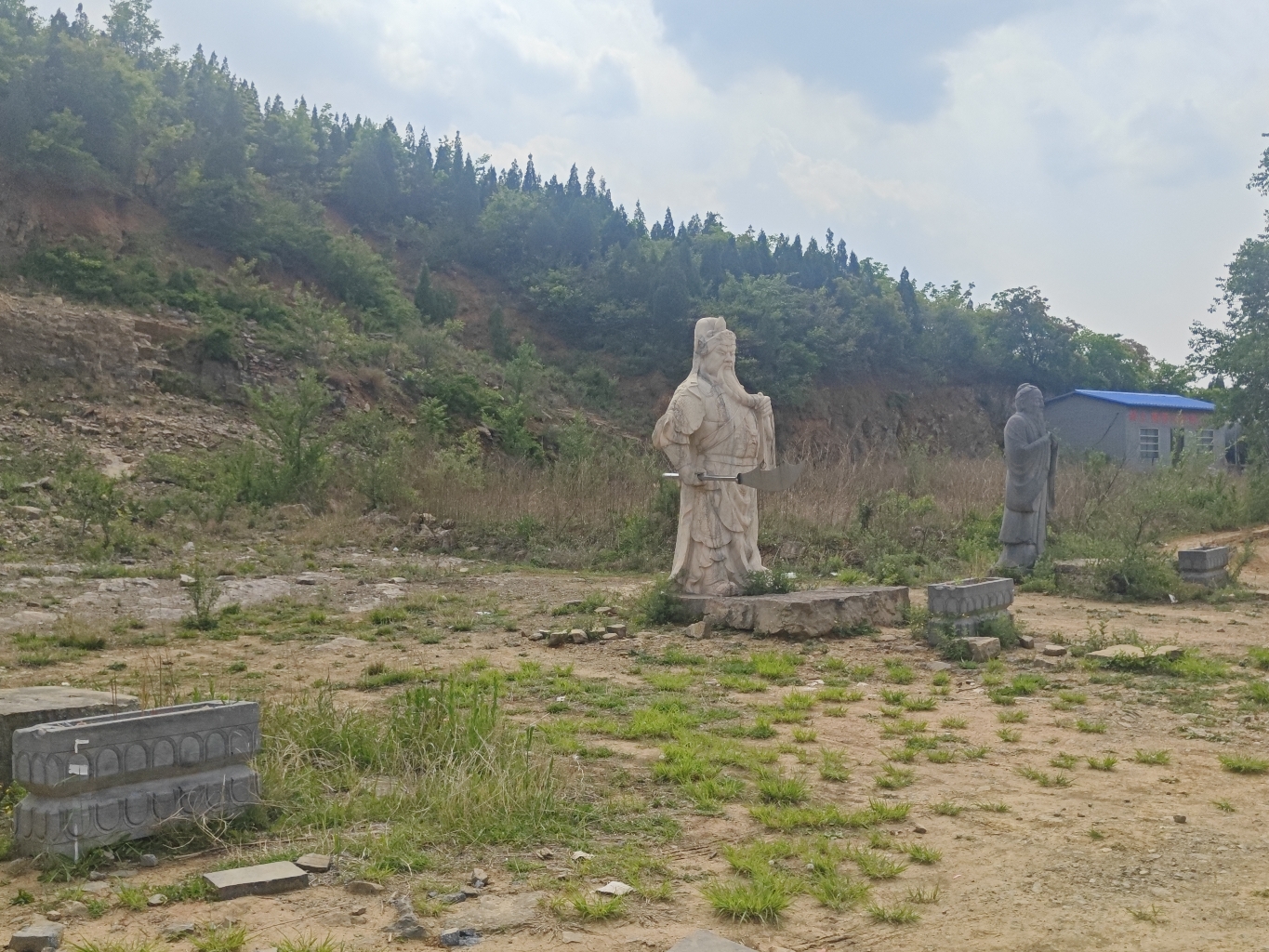 关帝庙像实景照片