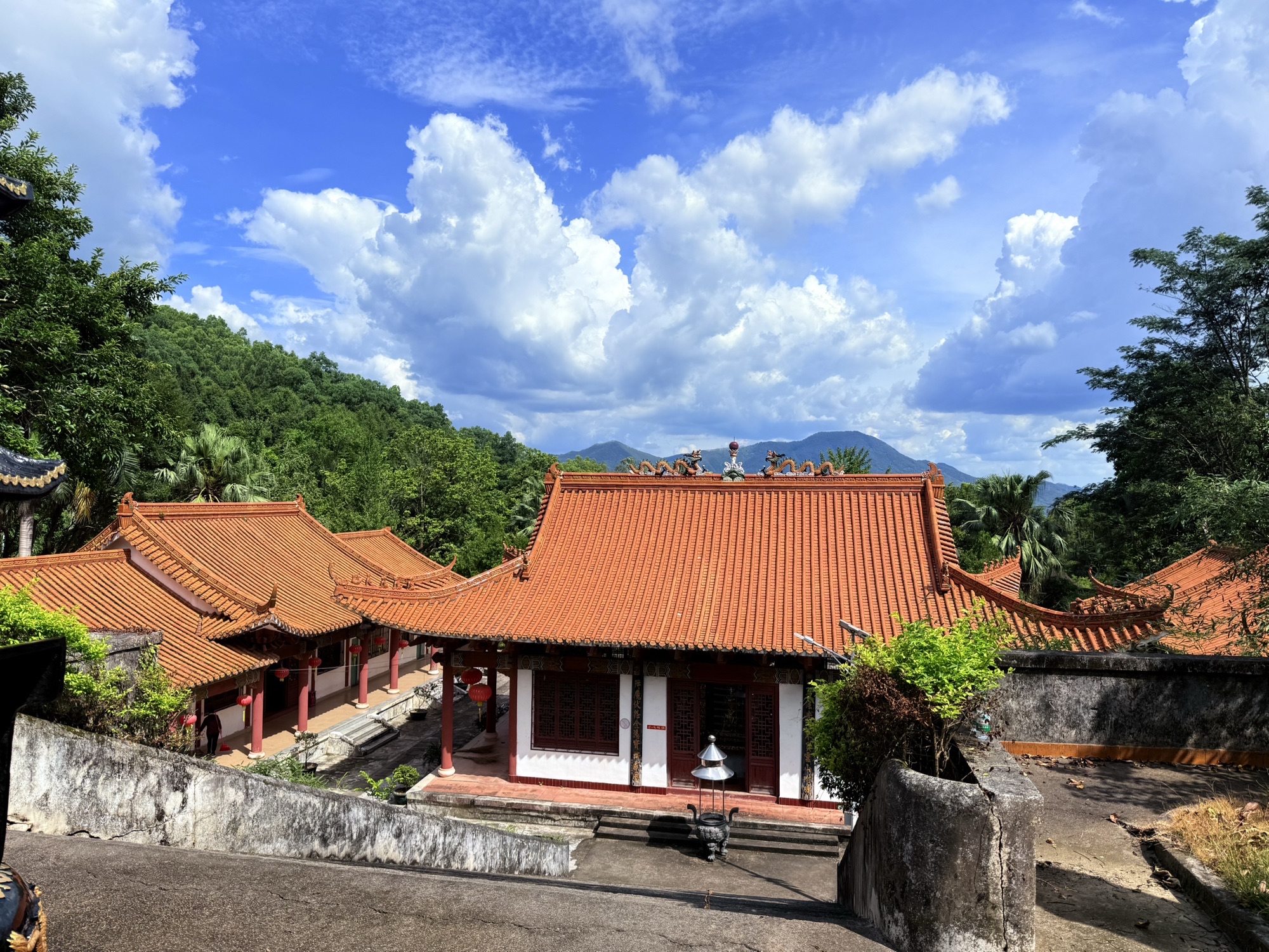 弘法寺实景照片