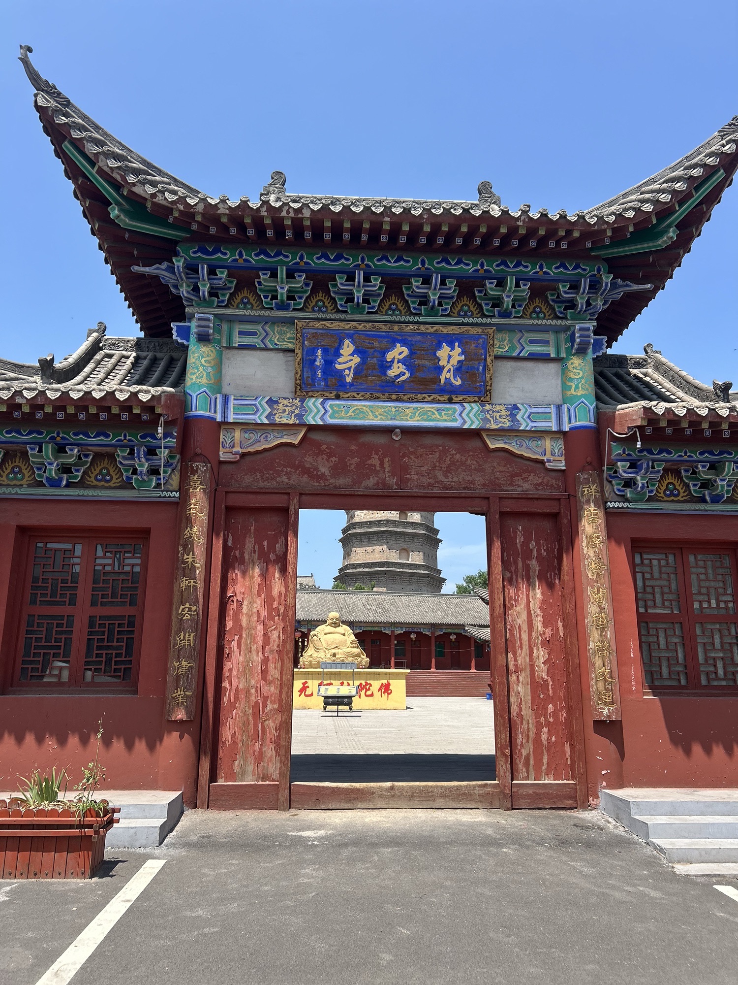 梵安寺实景照片