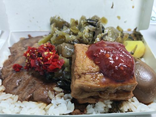 (搬家了搬到圆光停车场最底处)圆光排肉餐盒-正宗老店/老板娘掌厨/春节正常营业