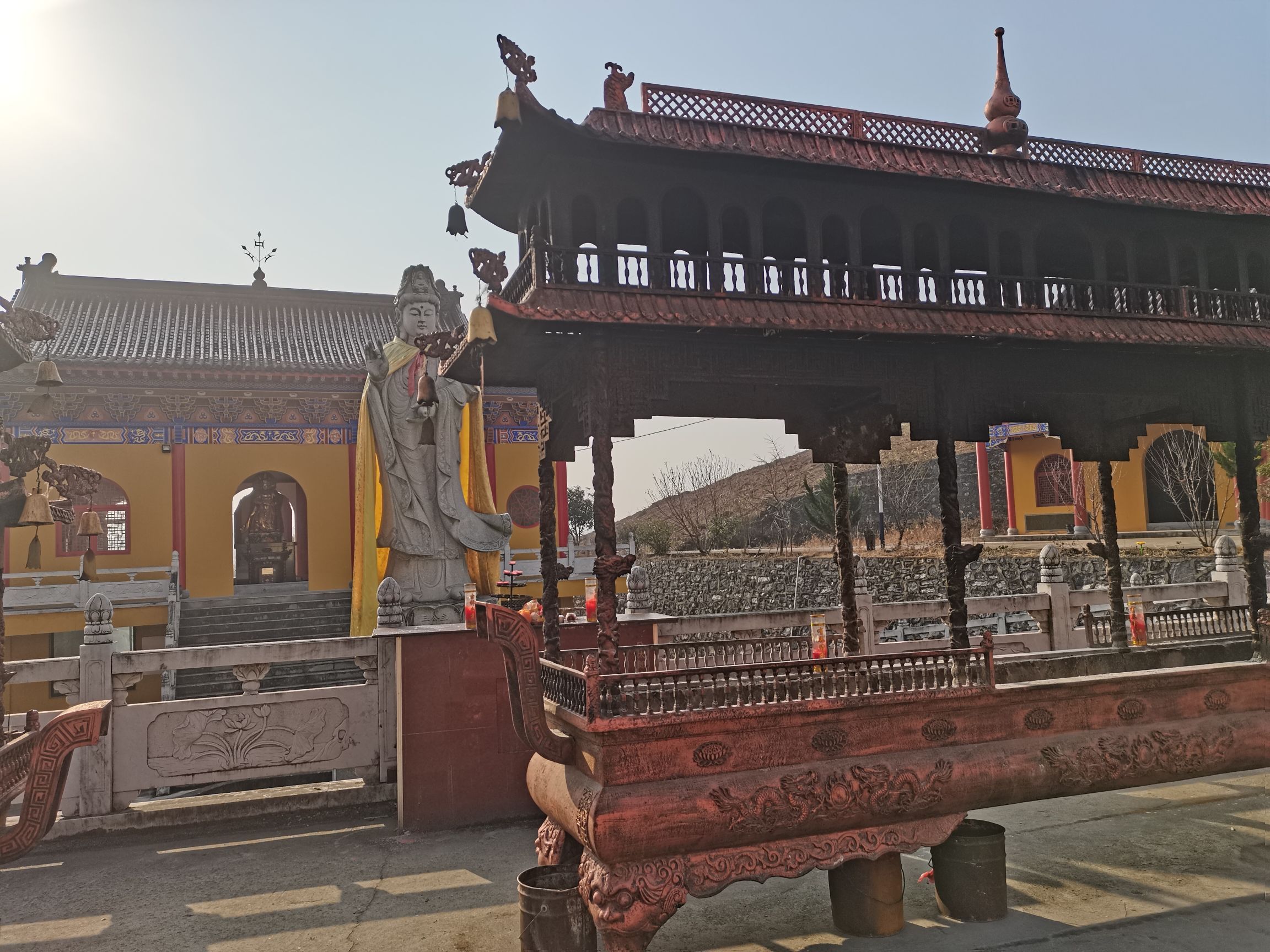 石佛寺实景照片