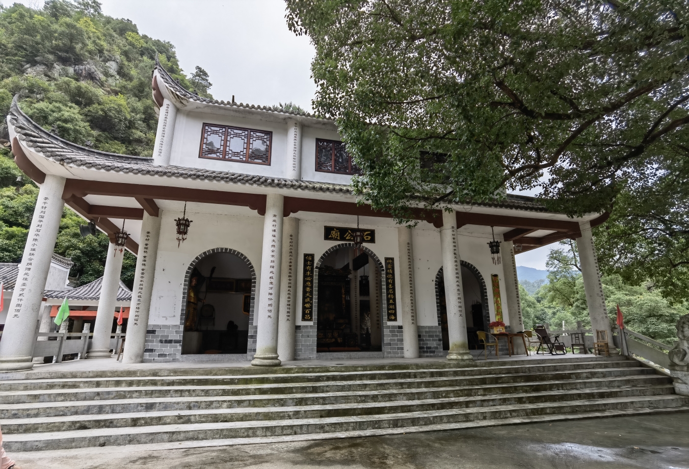 石公庙实景照片