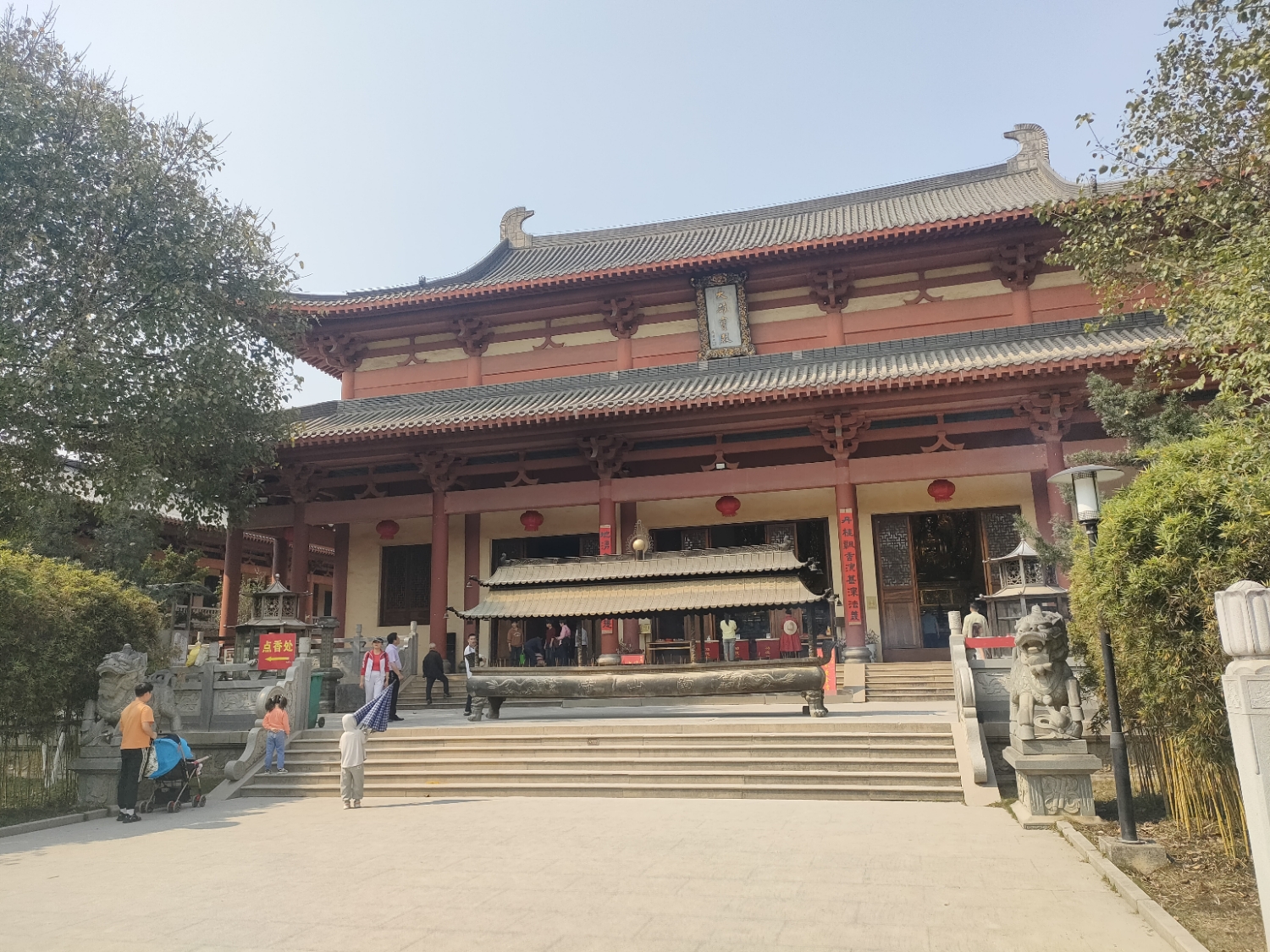 大雄宝殿实景照片