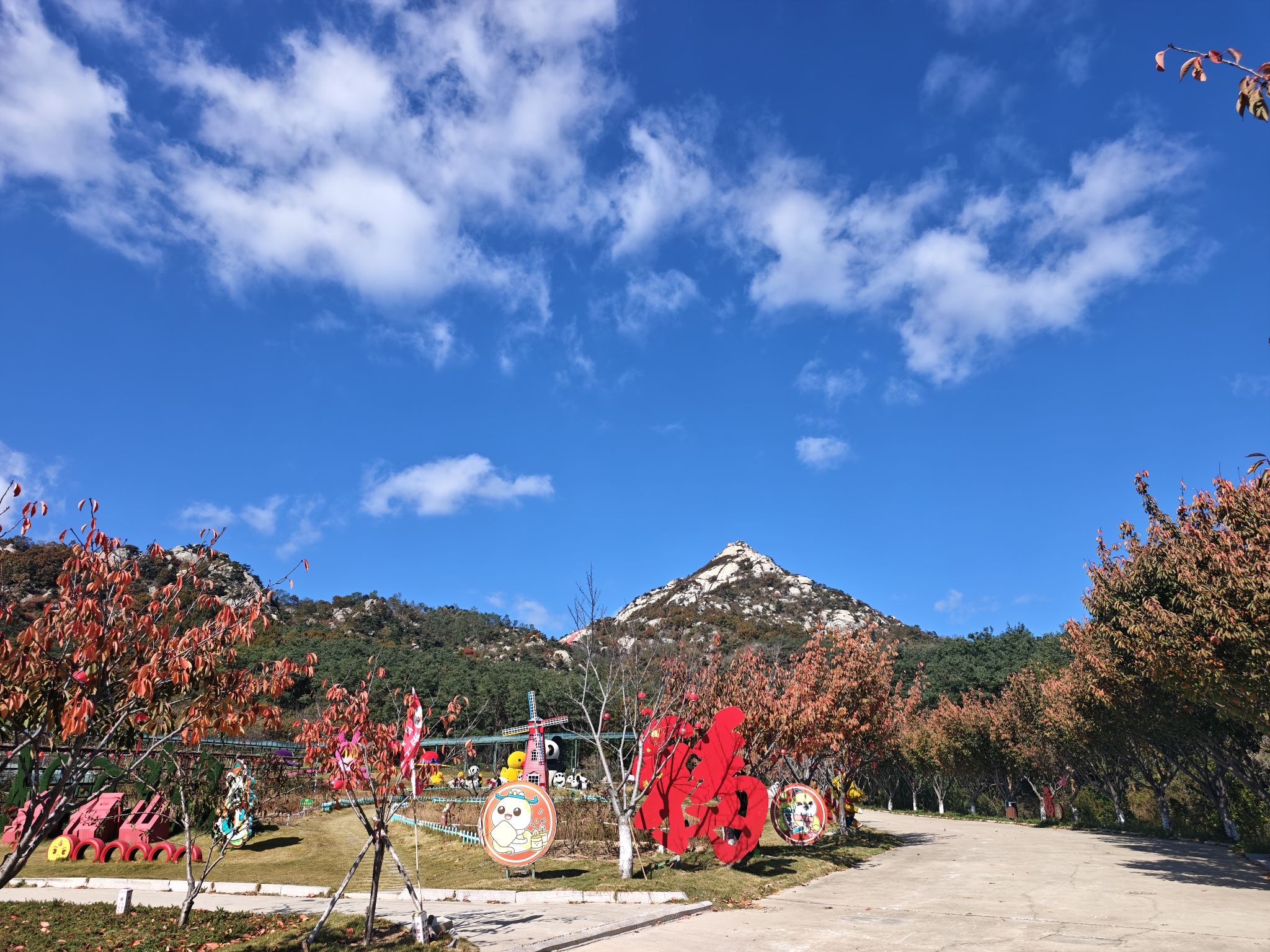 碧霞宫(多福山)实景照片