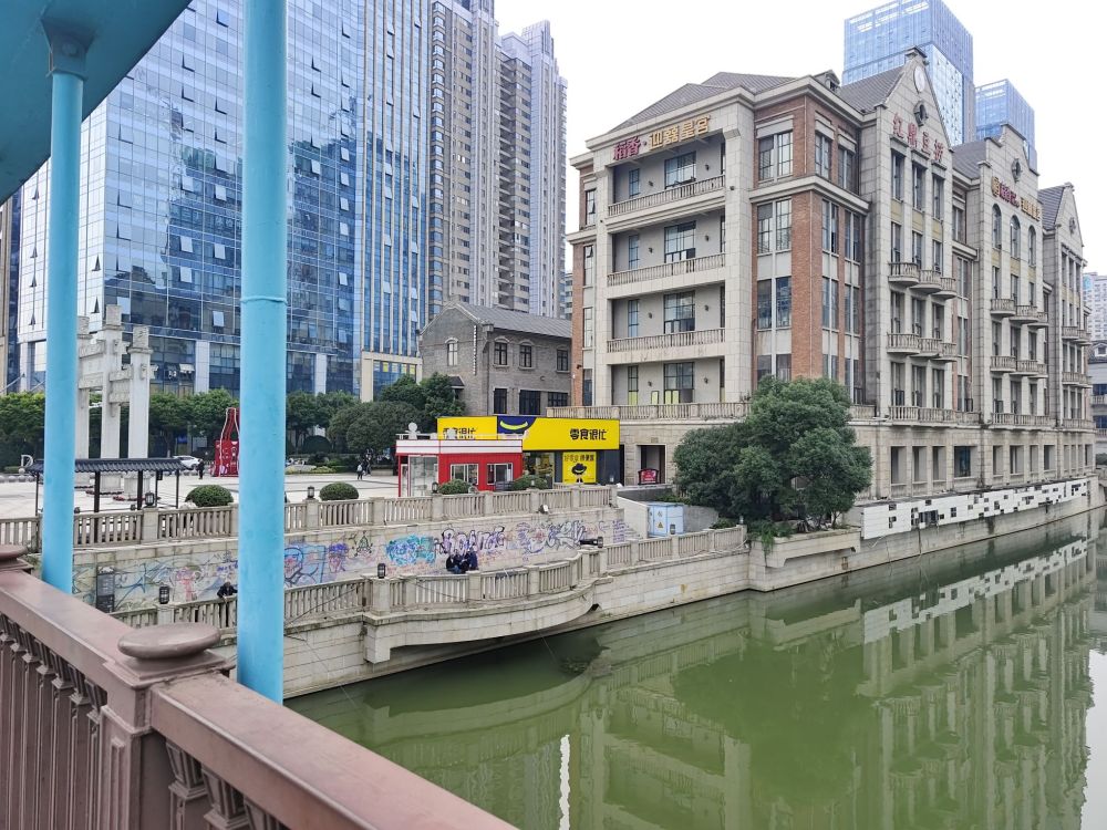 楚河汉街景点图片