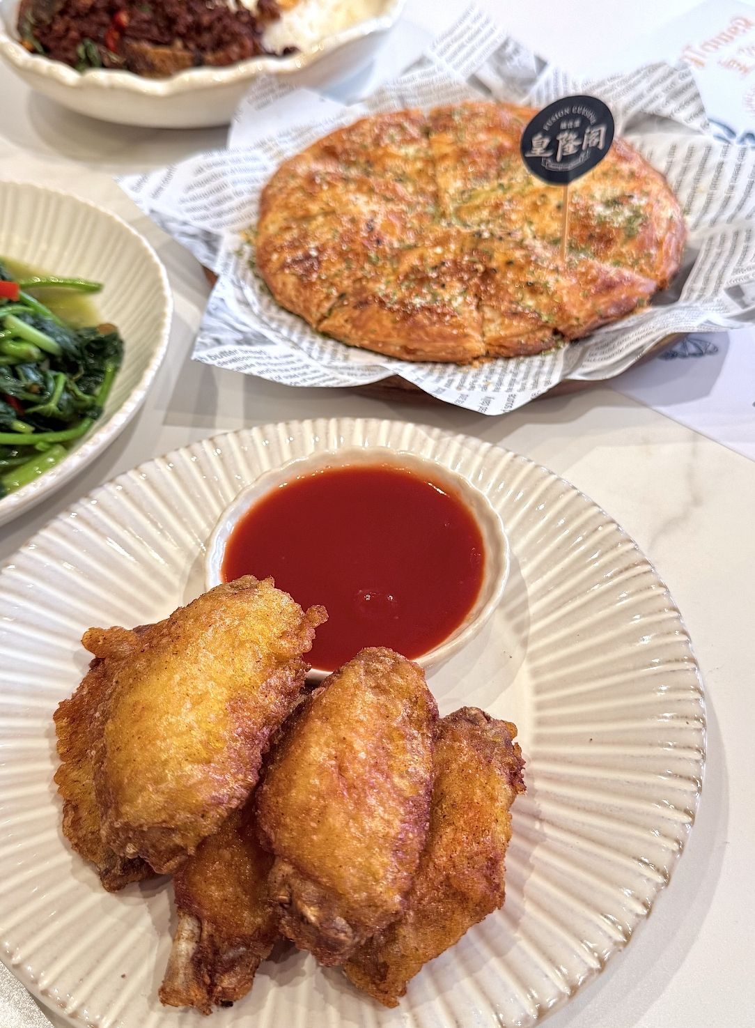 听闻·皇隆阁榴莲鸡(友谊阳光城店)
