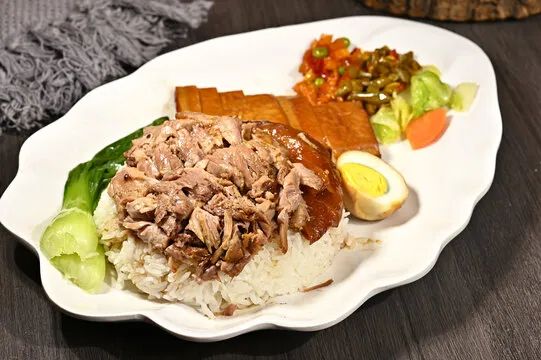 惠德坊肘子饭东北菜