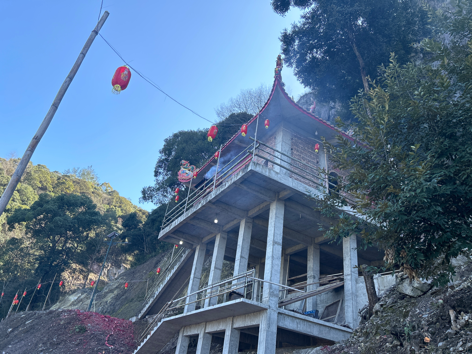 盘古帝王庙实景照片