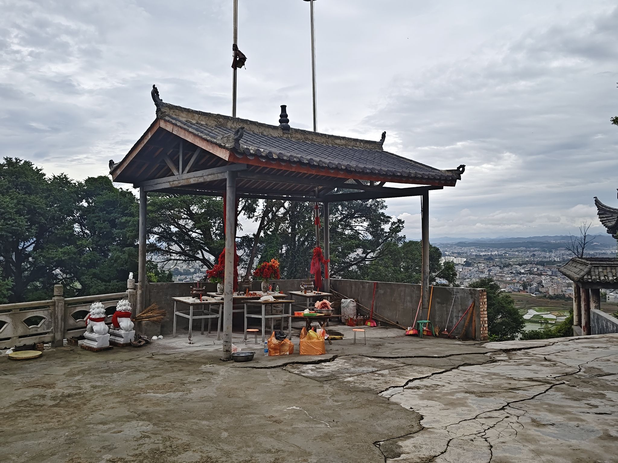 诸葛寺实景照片