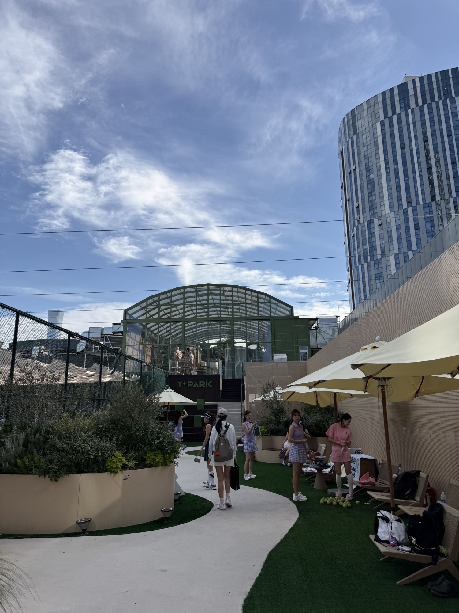 T+PARK未来壹号网球·匹克球(三里屯一号场店)