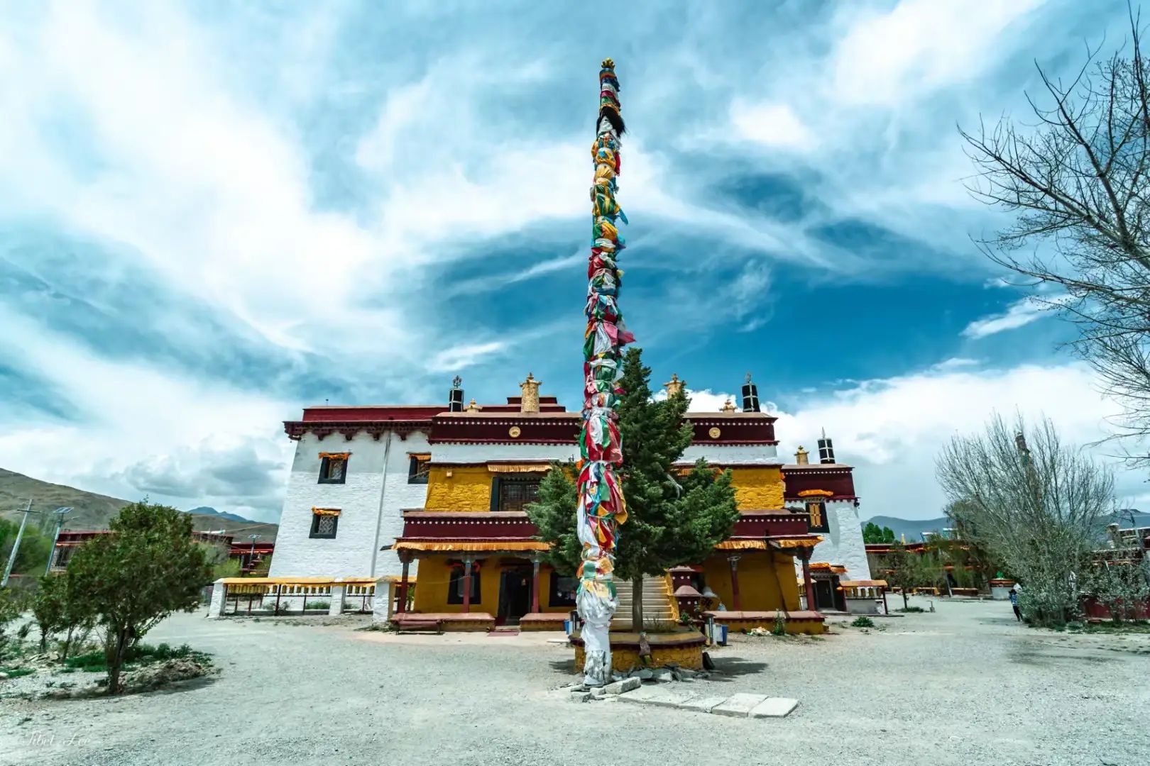 扎塘寺实景照片