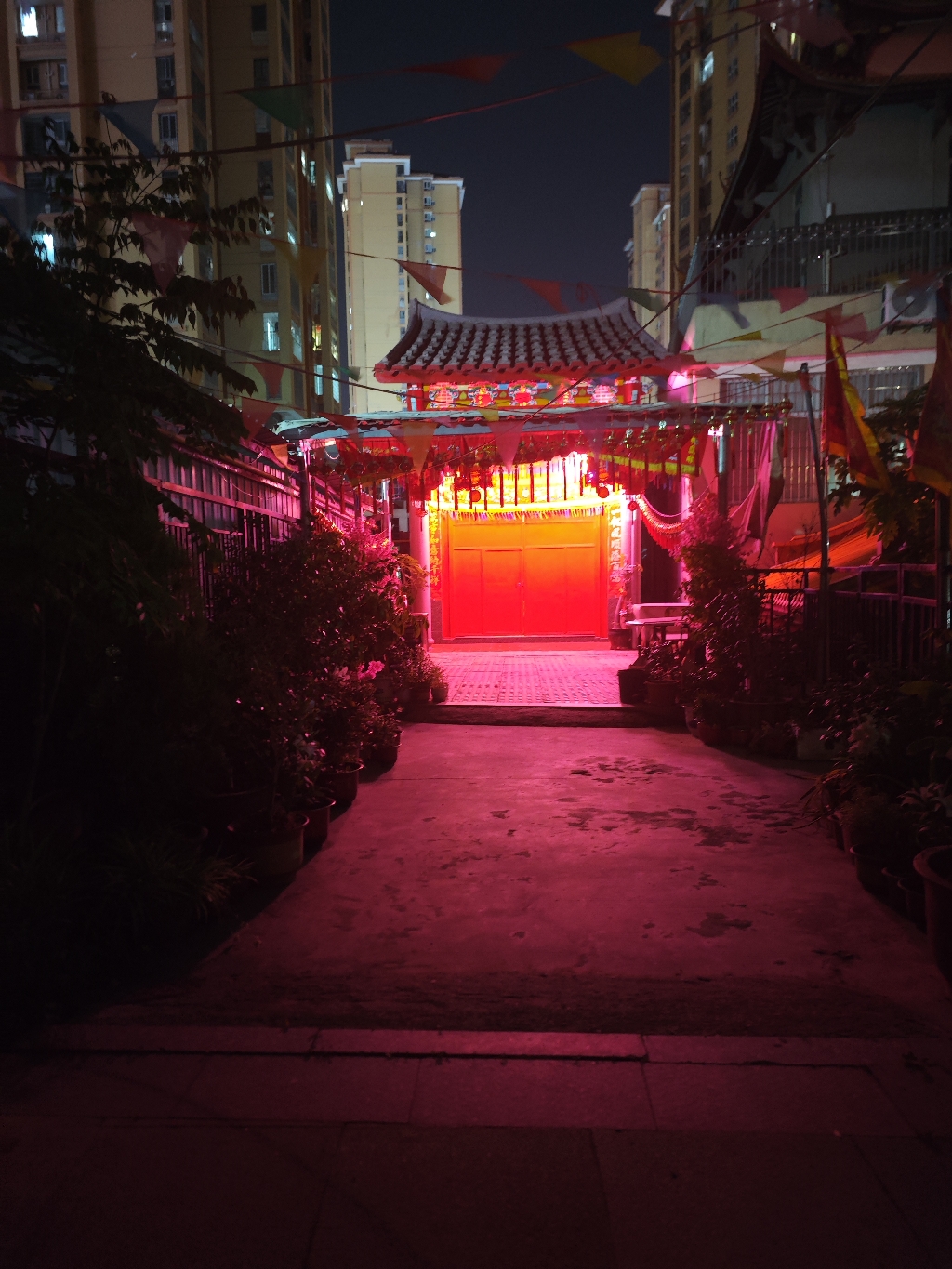 万岁宫实景照片