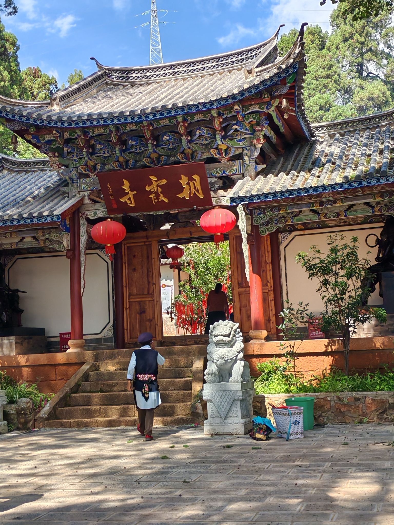 朝霞寺实景照片