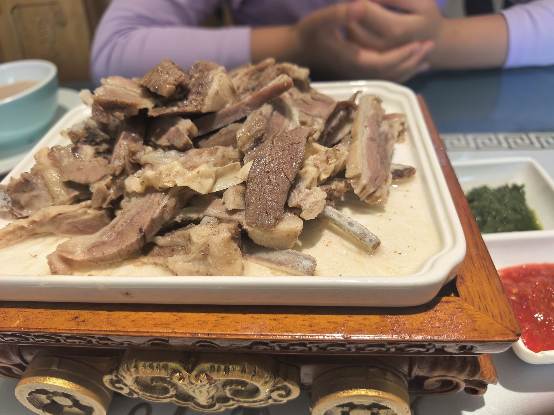 白音老山界·焖羊肉(察哈尔右翼后旗文卫南路店)