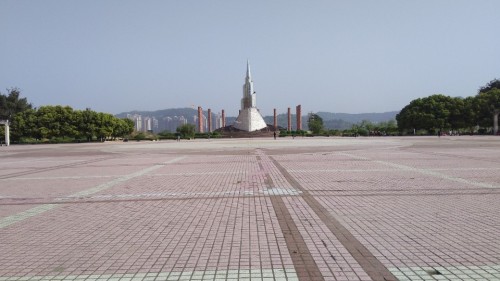 红岩子广场旅行图片 1