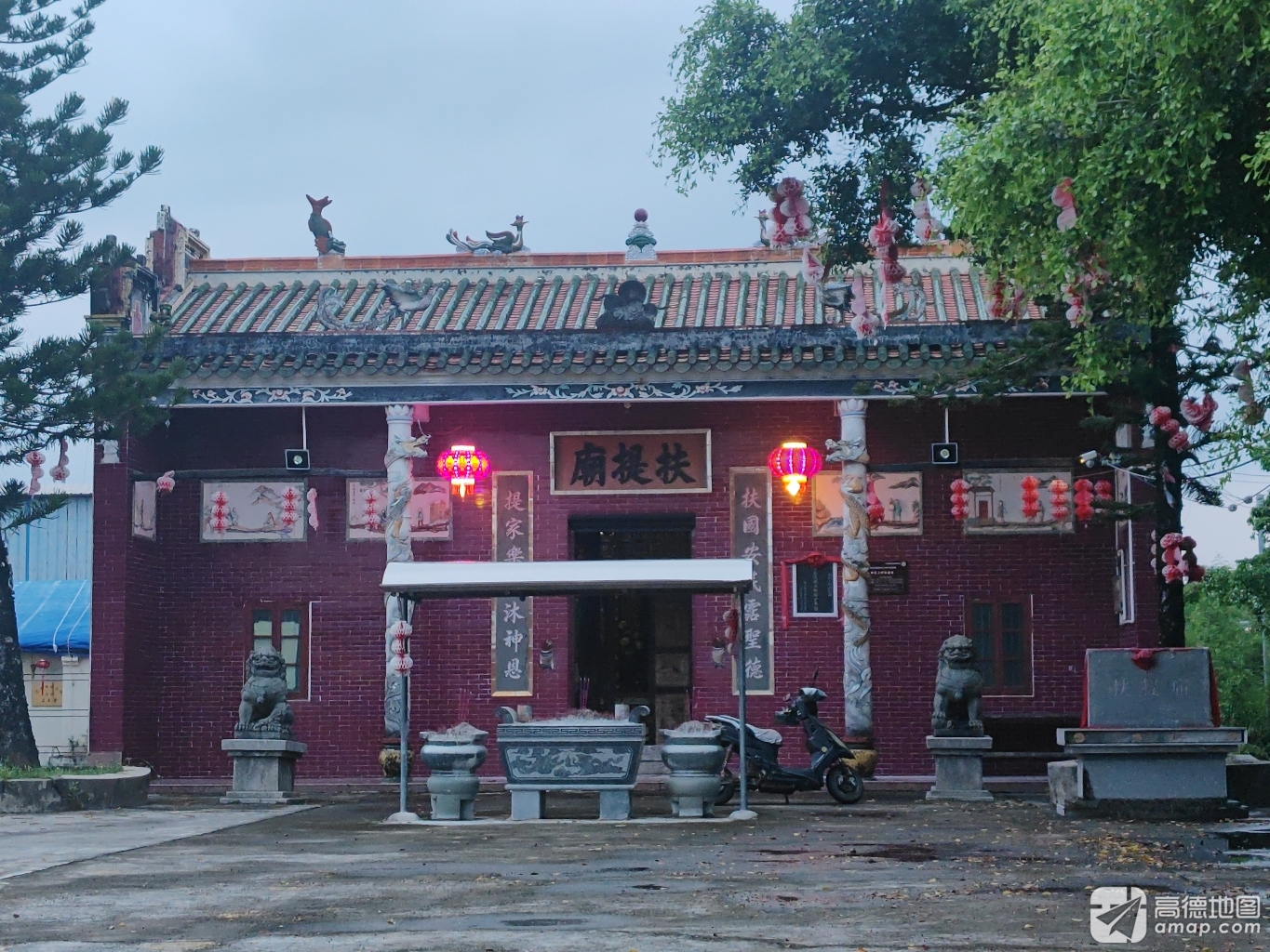 上村扶提庙实景照片