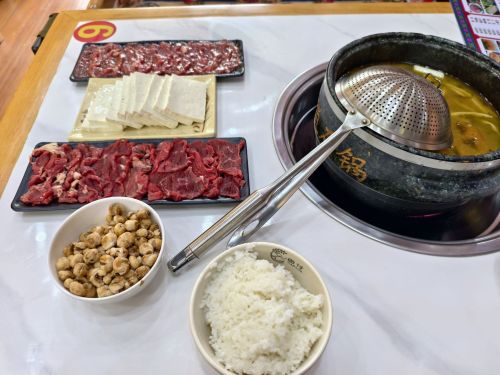 田村石锅牦牛肉石锅鸡(新区店)