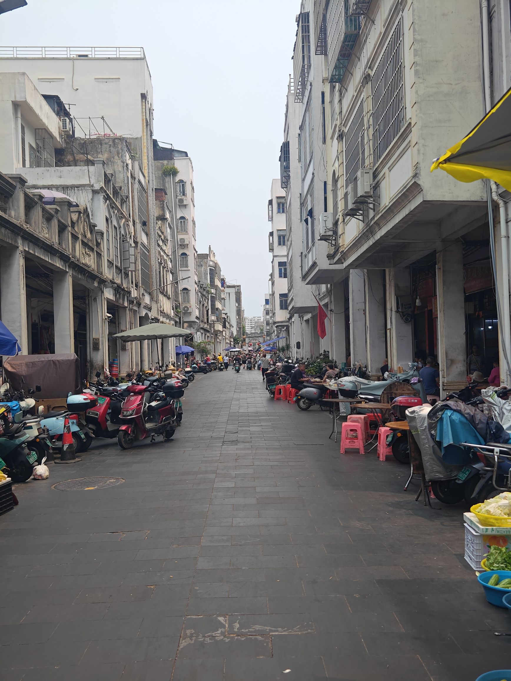 帝螺香螺蛳粉(海口骑楼老街店)