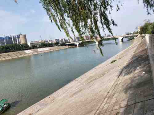 滨河公园旅行图片 1