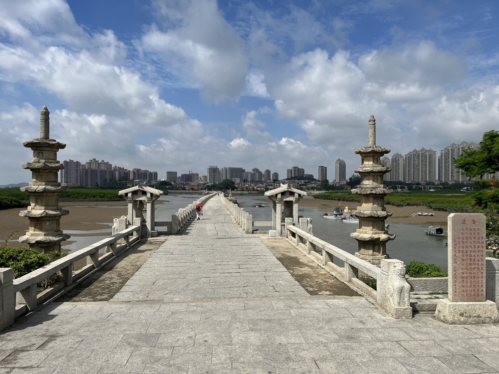 安平桥景点图片
