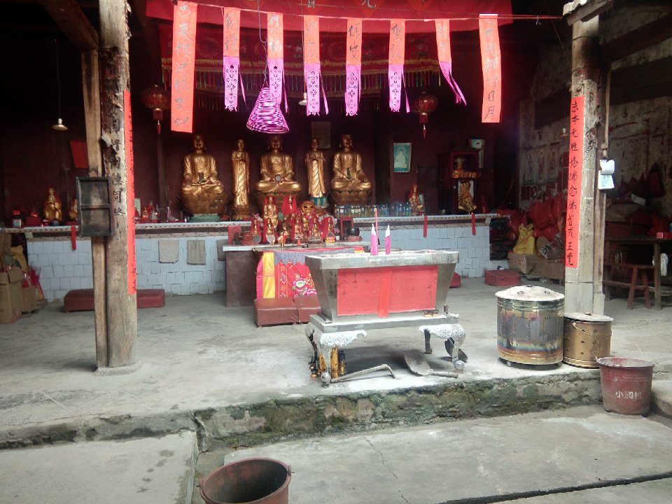 小澜村清风山寺实景照片